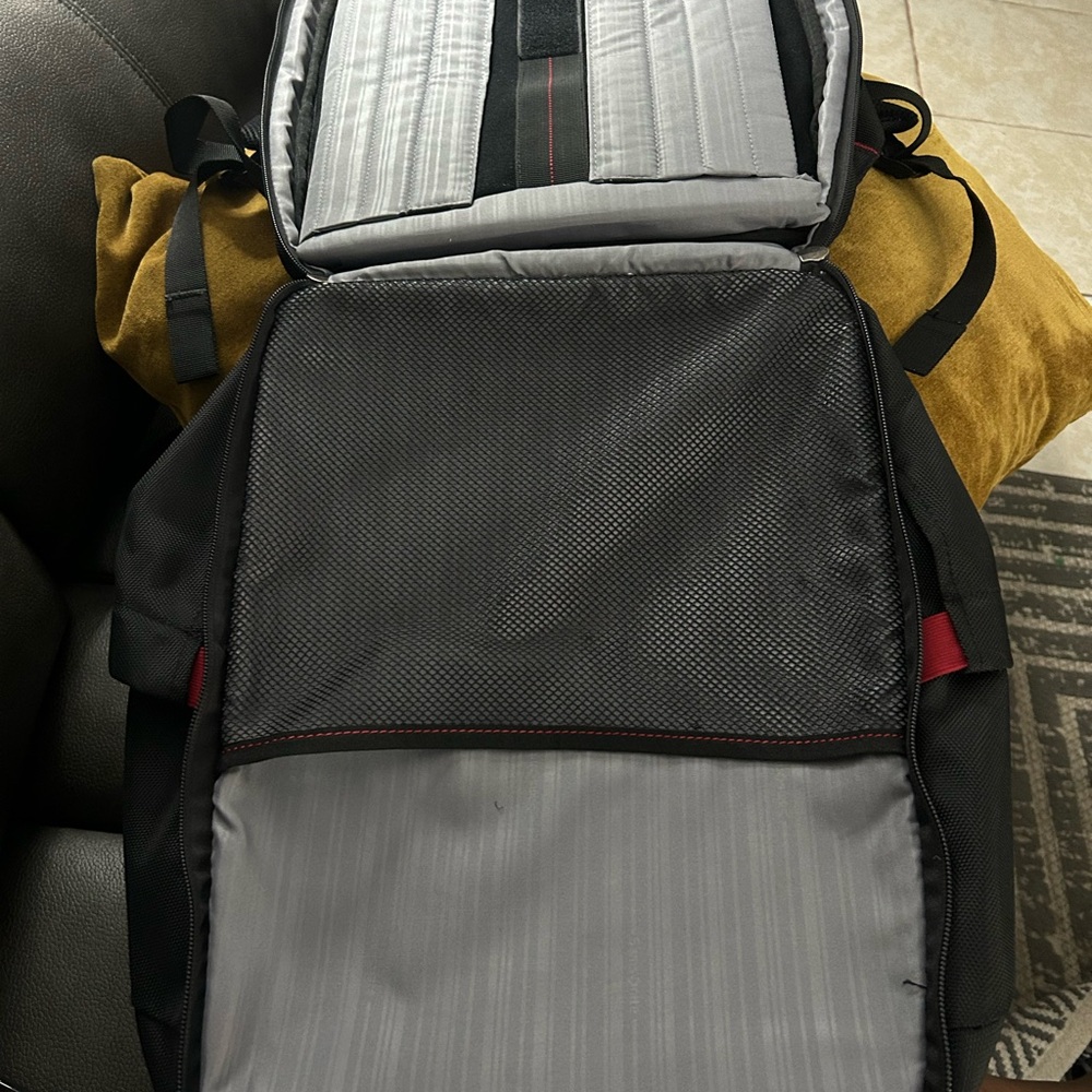Backpack by Samsonite - Picture 7 of 12